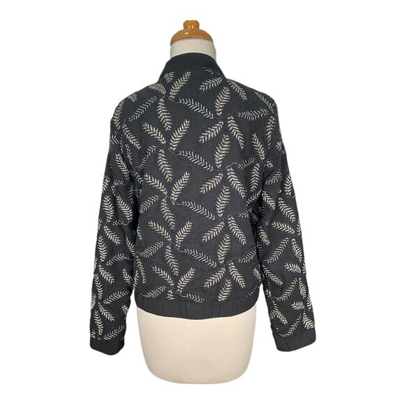 BKE Boutique Gold Leaf Bomber Jacket Size Medium Navy Blue Full Zip Pockets - Picture 4 of 12